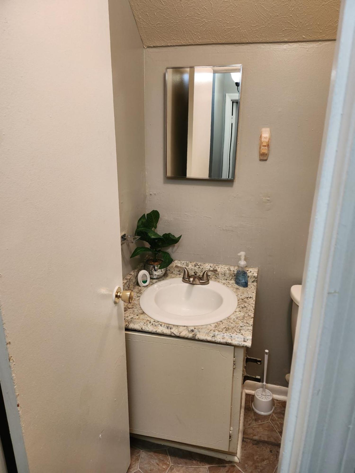 Quiet Comfort Room Near Shopping And Attractions 파예트빌 외부 사진