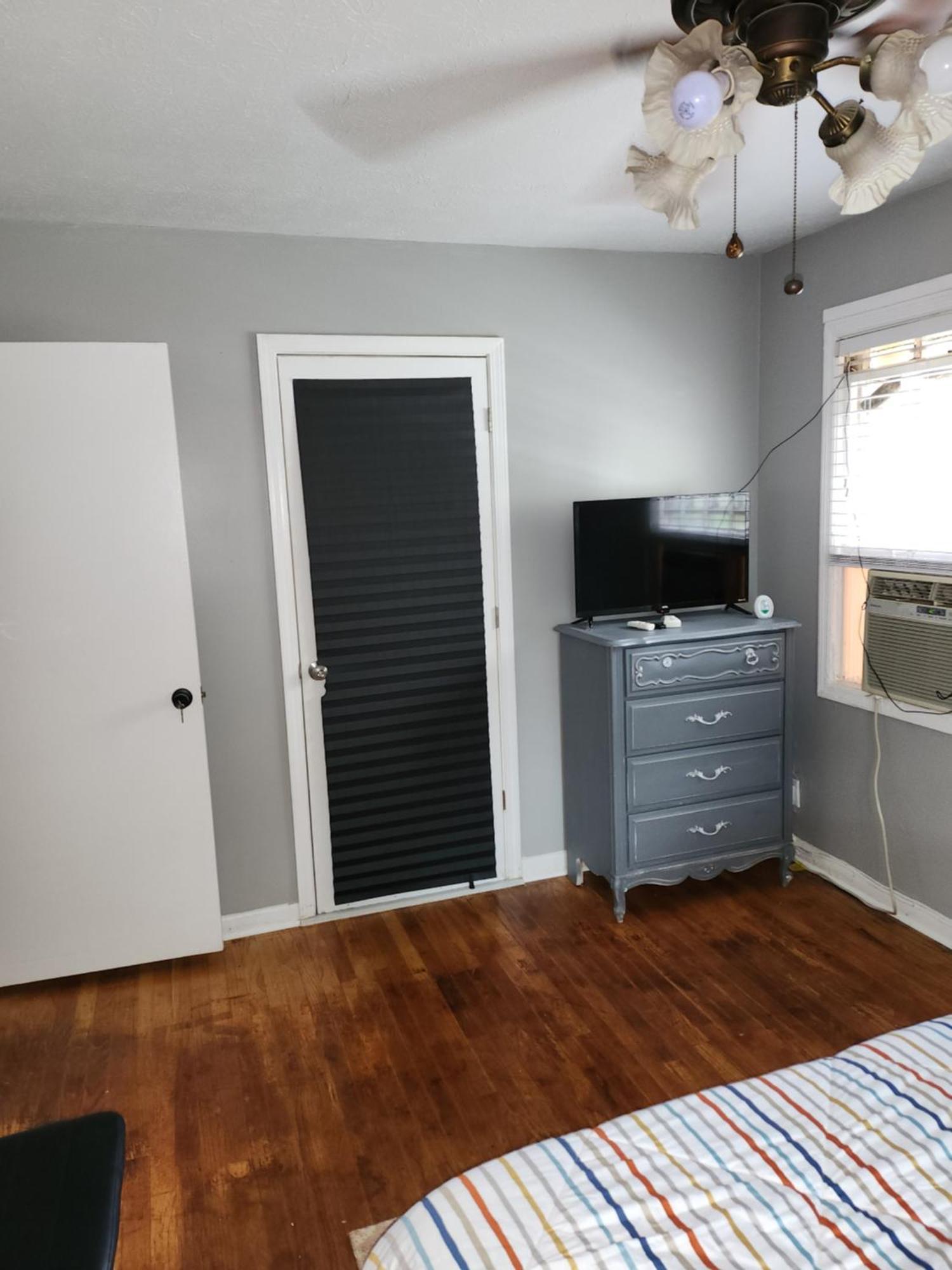 Quiet Comfort Room Near Shopping And Attractions 파예트빌 외부 사진